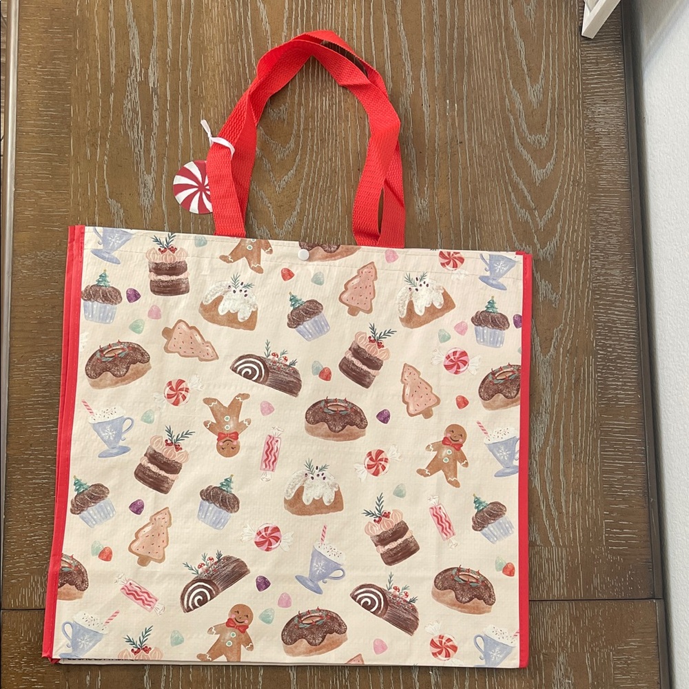T.J.Maxx Christmas 🎄🧁Treats Reusable Tote with Red Trim NWT